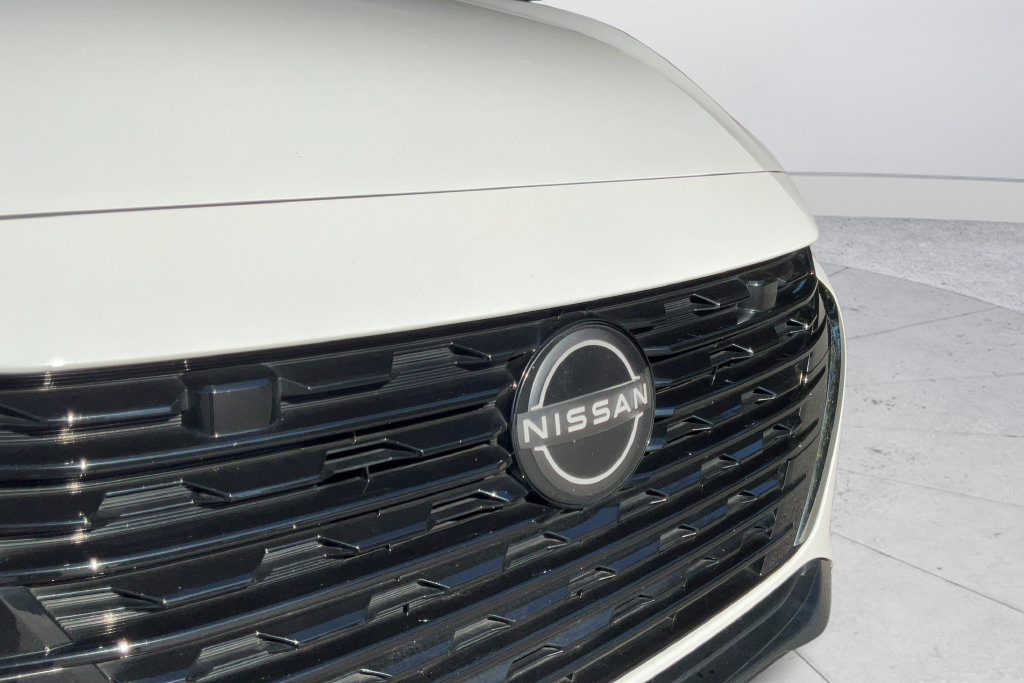Used 2024 Nissan Sentra S FWD image 27
