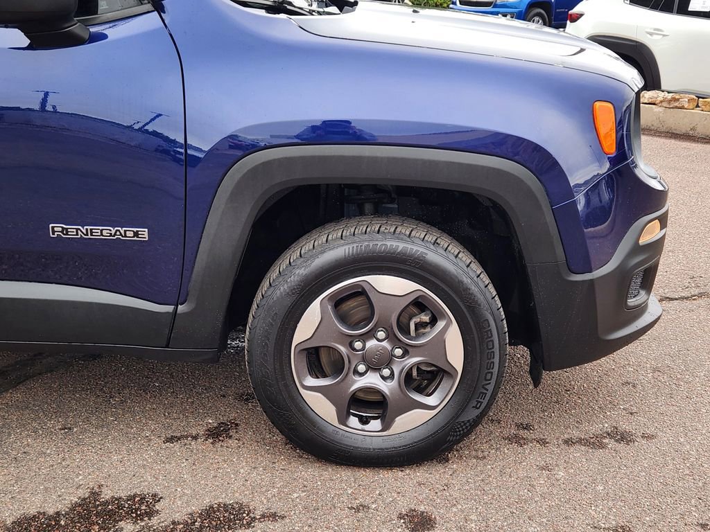 Used 2016 Jeep Renegade Sport w/ Power & Air Group AWD/4WD image 29