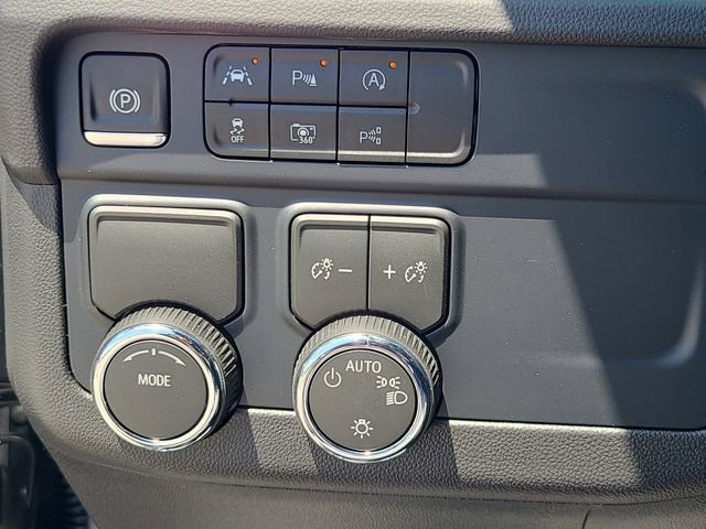 New 2026 Chevrolet Tahoe LS w/ LS Custom Edition image 21