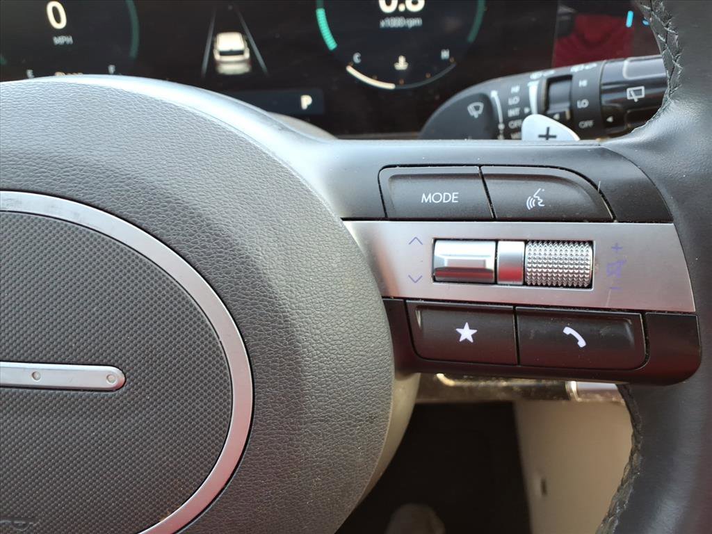 Used 2024 Hyundai Kona SEL w/ Convenience Package image 19