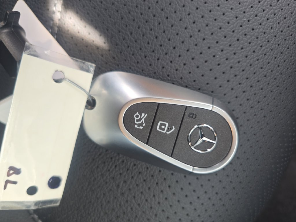 New 2026 Mercedes-Benz GLC 300 4MATIC image 28
