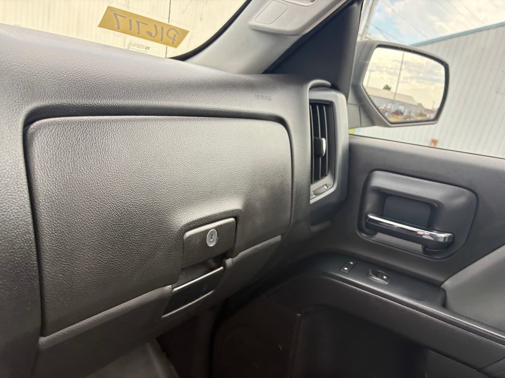 Used 2016 GMC Sierra 1500 2WD Regular Cab image 15