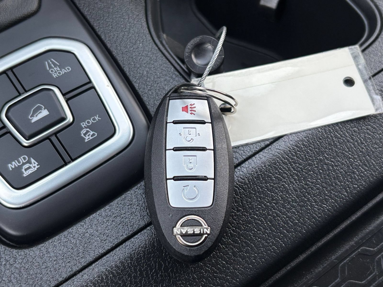 Used 2026 Nissan Frontier PRO-4X AWD/4WD image 20