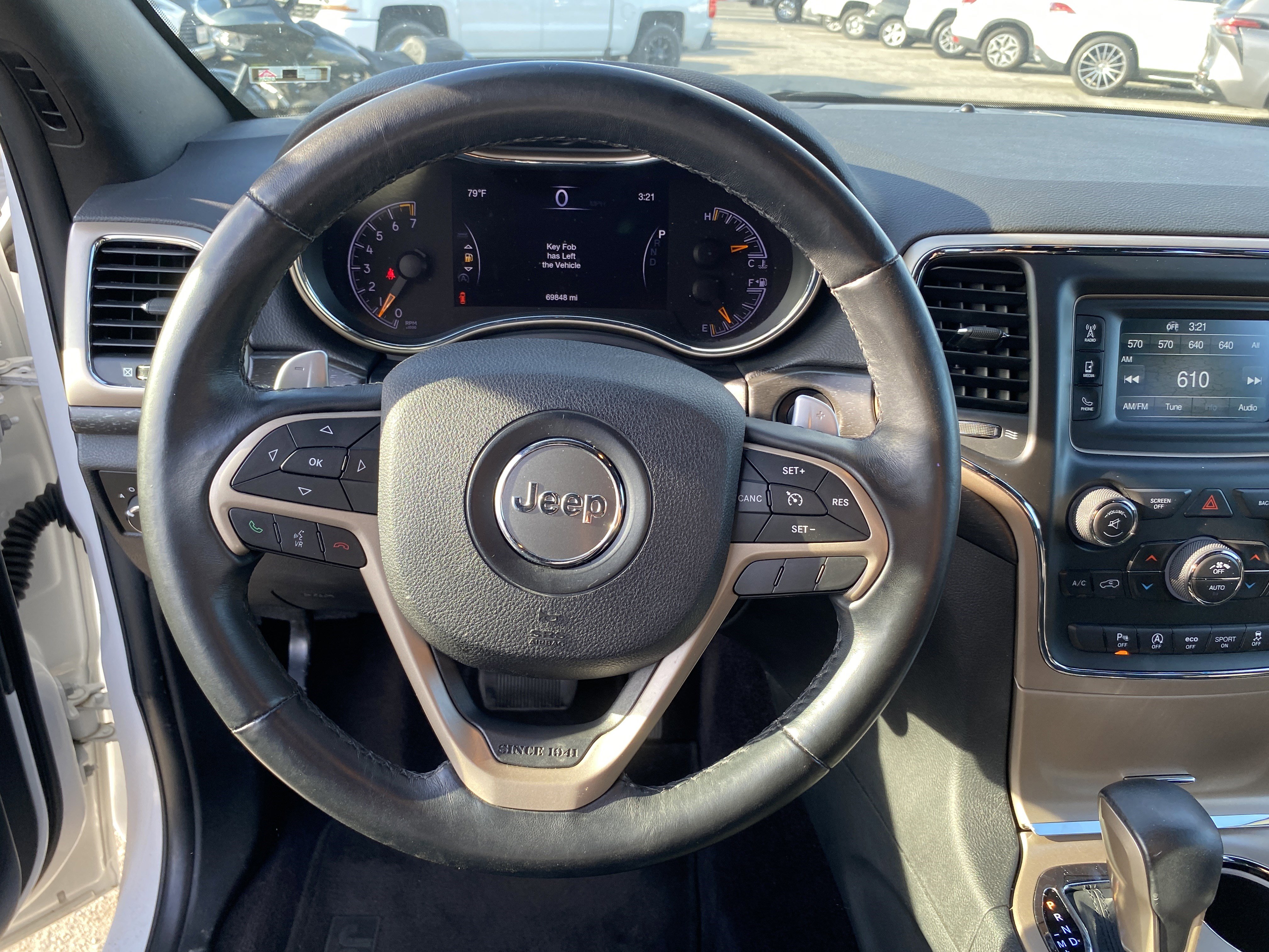 Used 2017 Jeep Grand Cherokee Laredo image 10