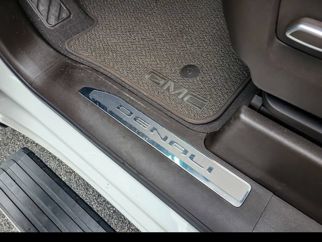 Used 2024 GMC Sierra 1500 Denali AWD/4WD image 8