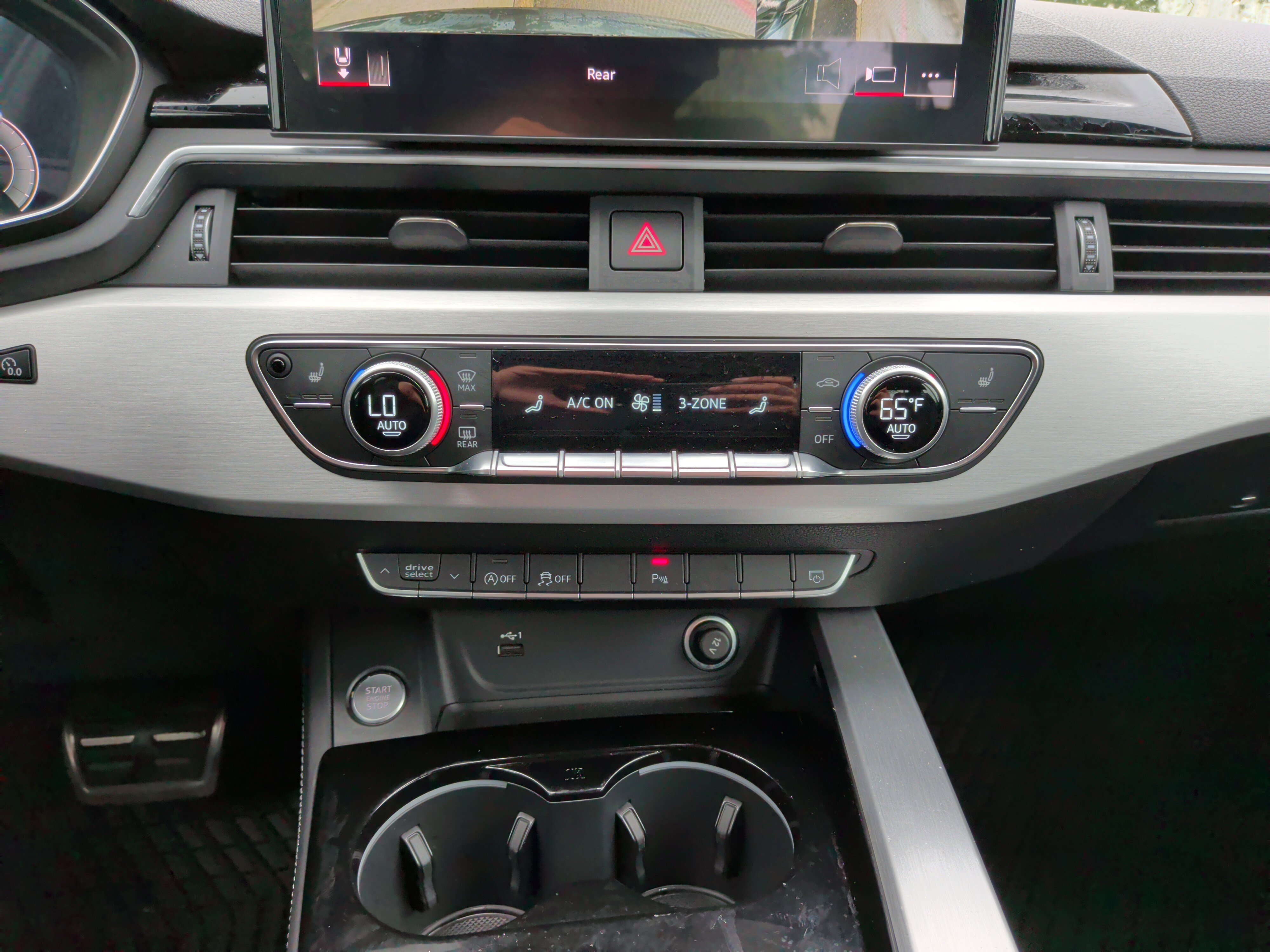 Used 2021 Audi A4 2.0T Premium Plus w/ Premium Plus Package AWD/4WD image 18