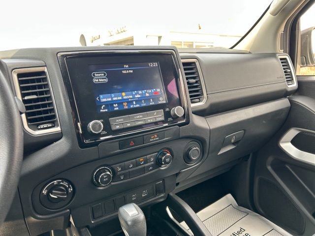 Used 2022 Nissan Frontier SV image 35