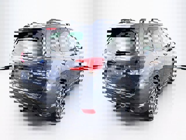 Used 2023 Subaru Forester Premium image 5