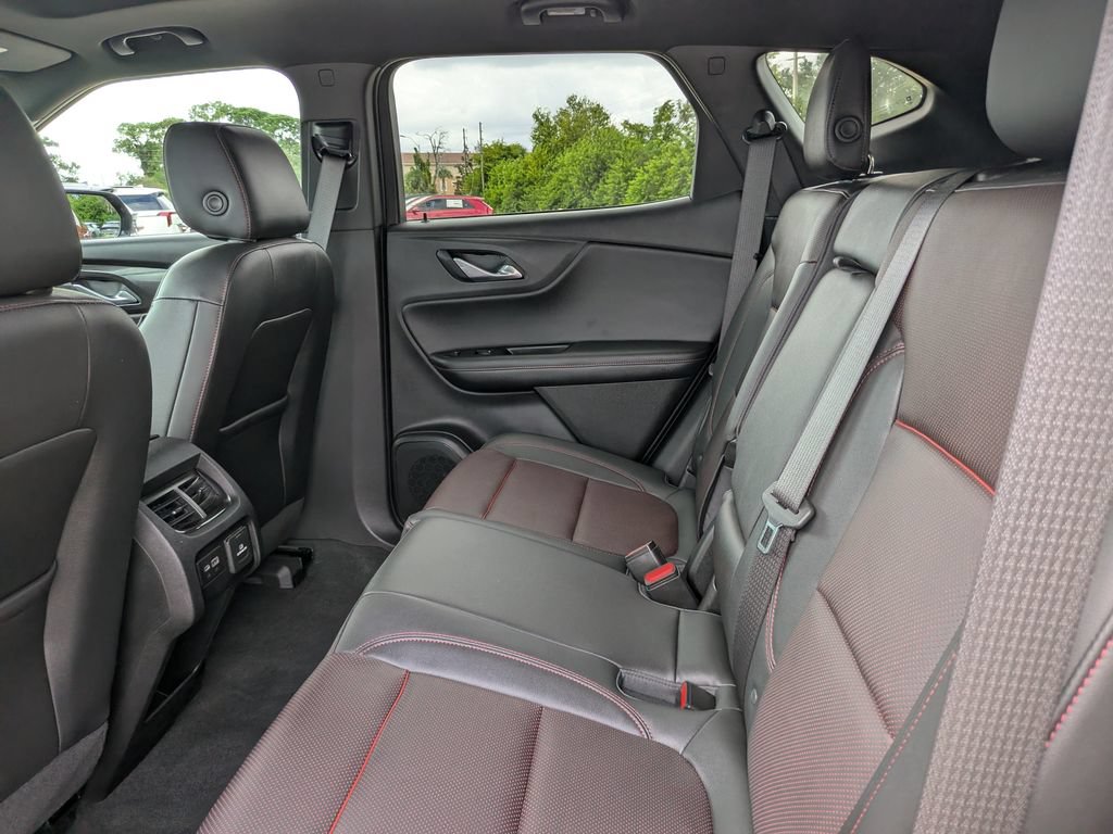 Used 2021 Chevrolet Blazer RS w/ Enhanced Convenience Package AWD/4WD image 21