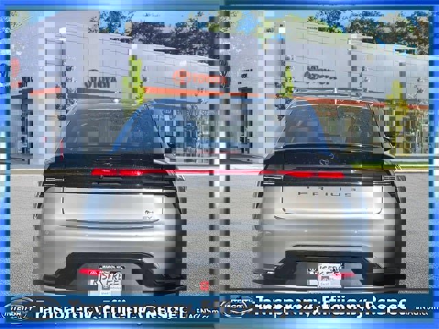 Certified 2023 Toyota Prius XLE image 7