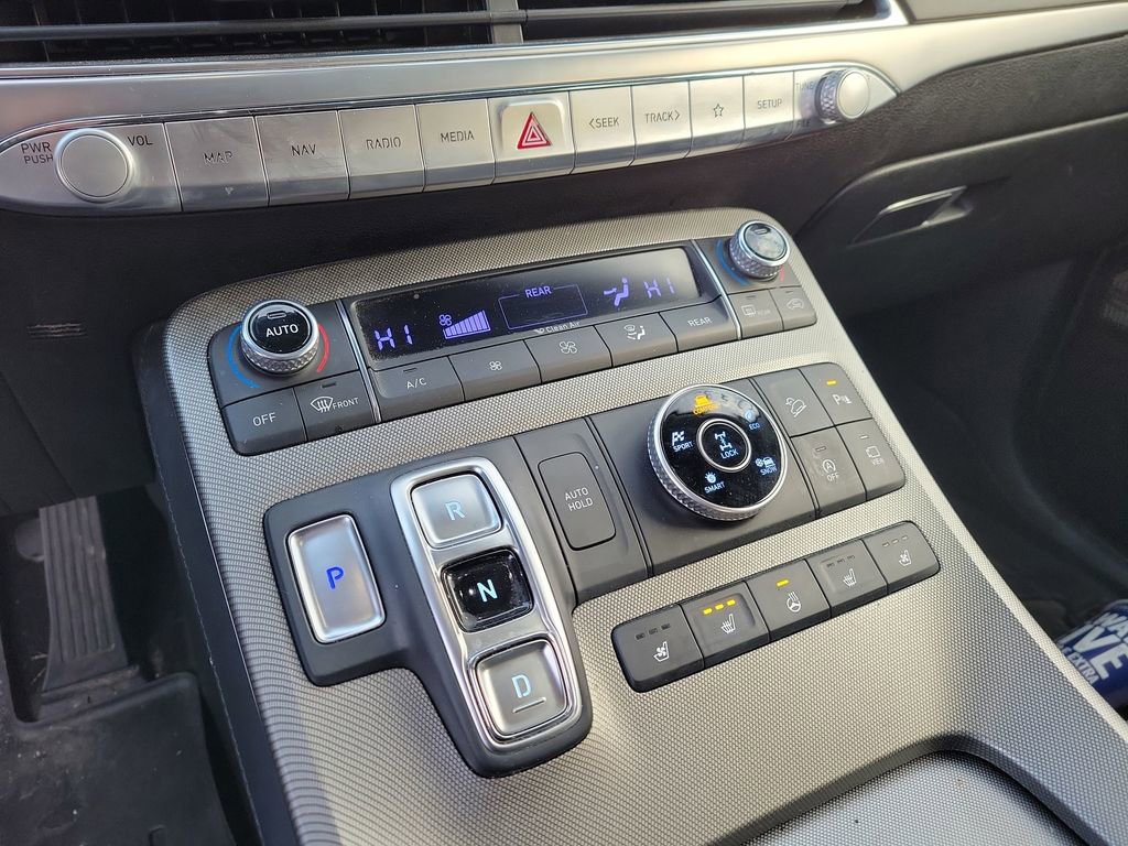 Used 2021 Hyundai Palisade Limited image 8