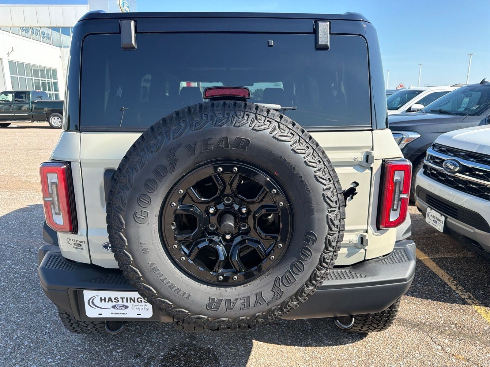 New 2026 Ford Bronco Badlands w/ Wildtrak Package AWD/4WD image 5
