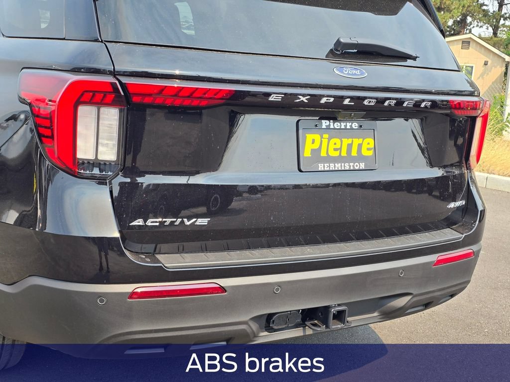 New 2026 Ford Explorer Active AWD/4WD image 8