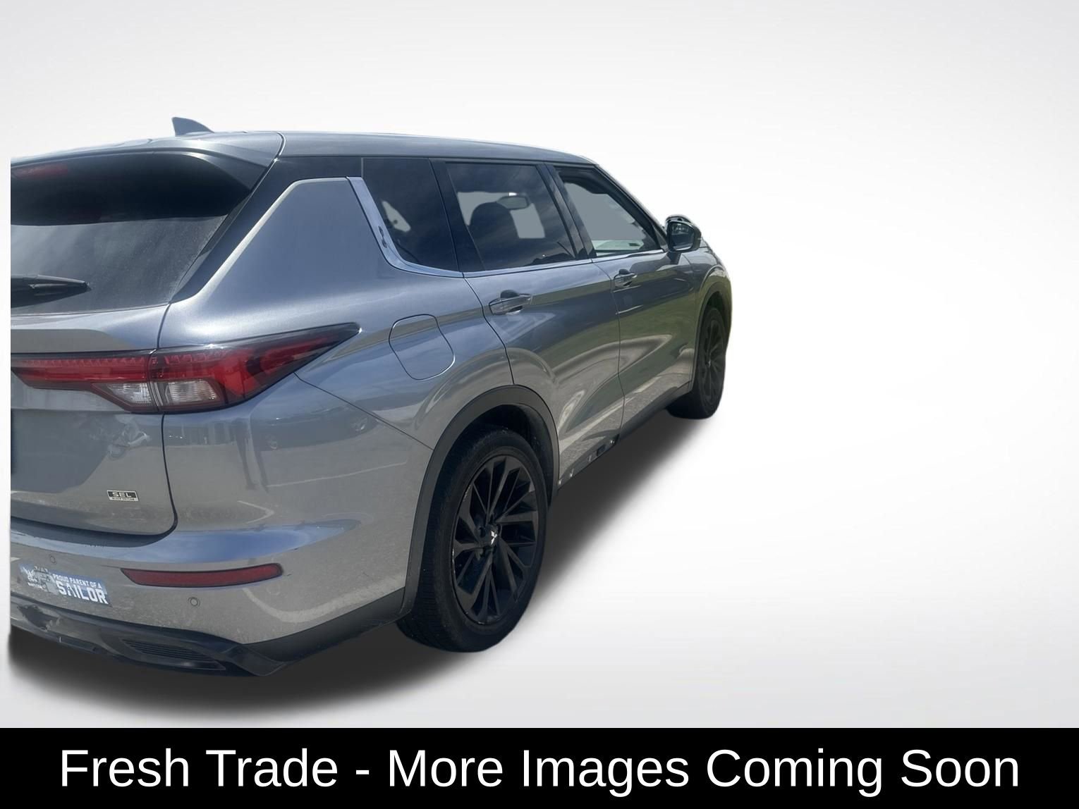 Used 2023 Mitsubishi Outlander SEL FWD video 1