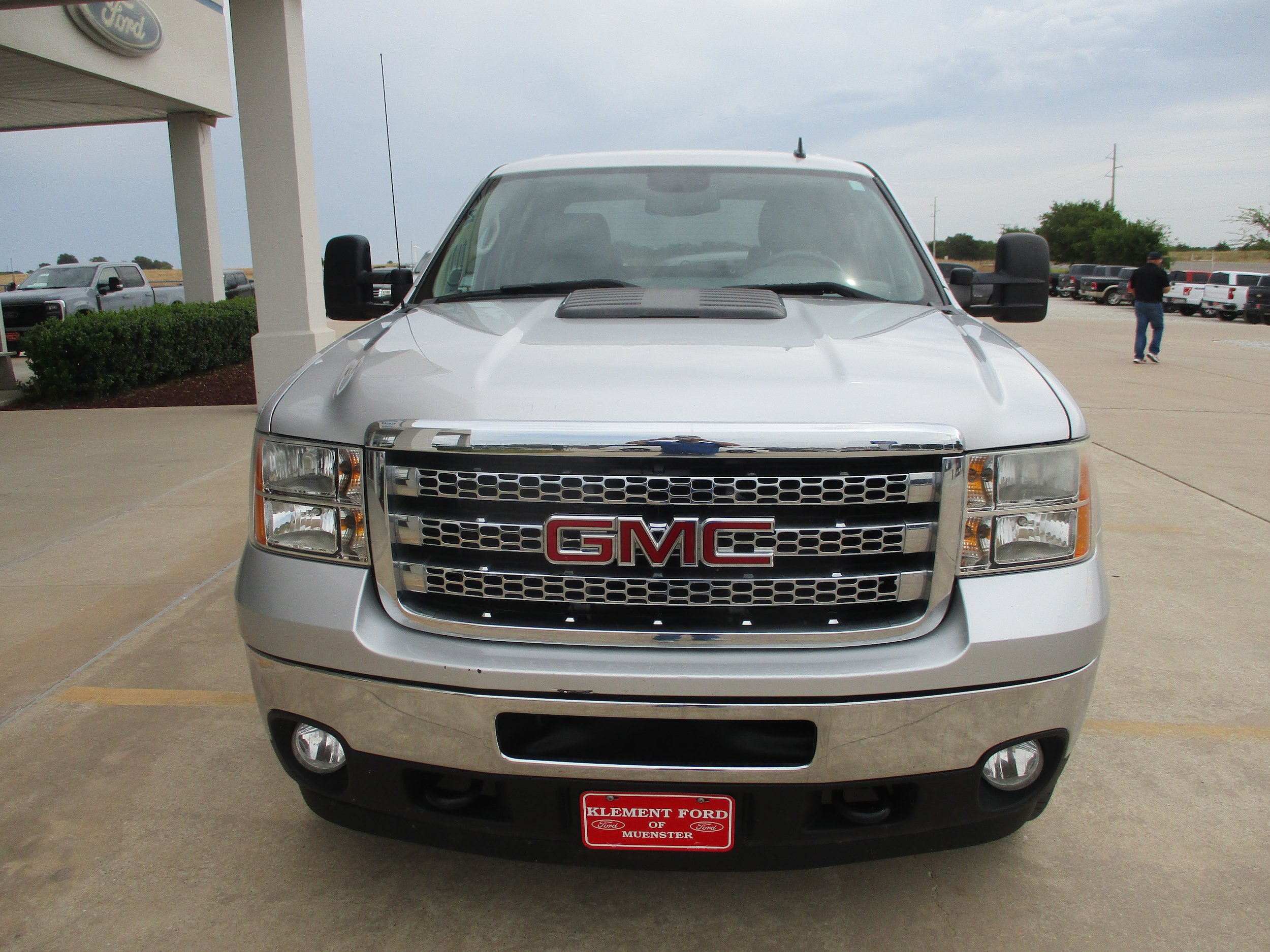 Used 2014 GMC Sierra 2500 SLE w/ SLE Preferred Package RWD image 11