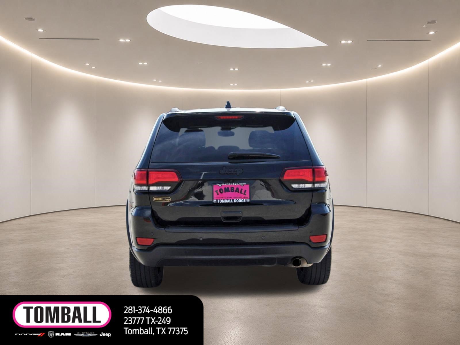 Used 2021 Jeep Grand Cherokee Freedom Edition RWD image 6