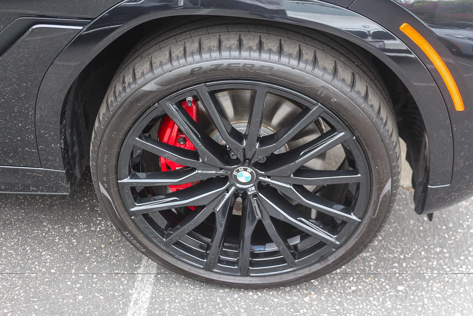 Used 2025 BMW X6 M60i w/ Executive Package AWD/4WD image 9