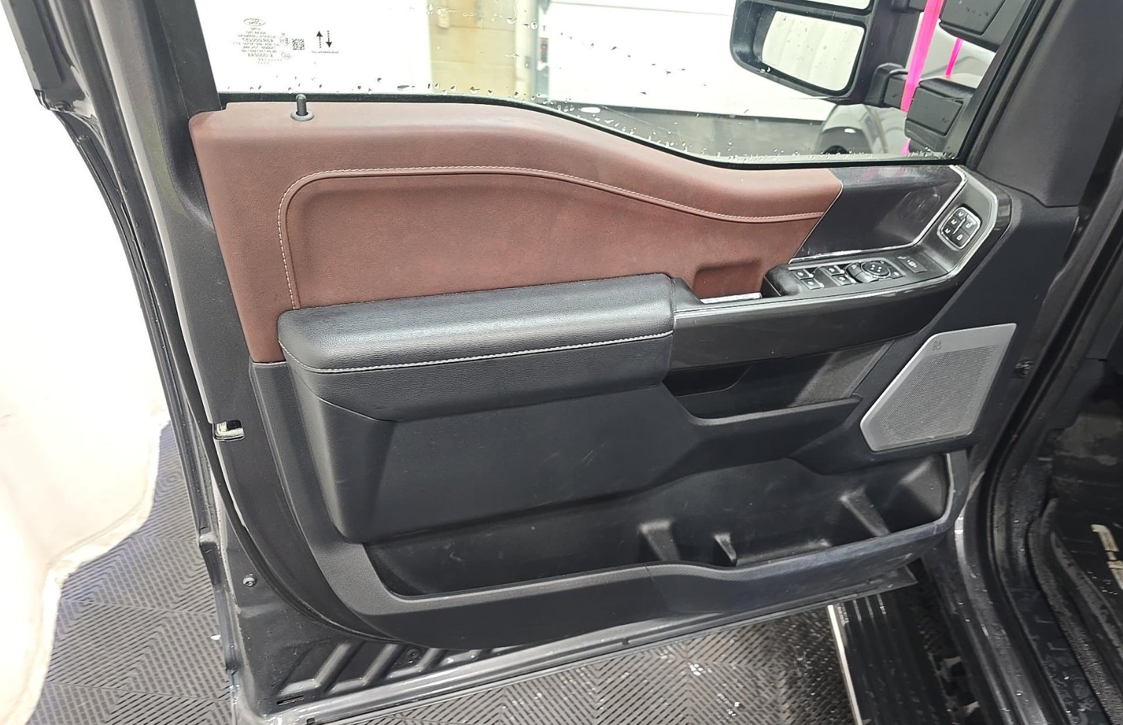 Used 2023 Ford F150 Lariat w/ Equipment Group 502A High AWD/4WD image 9