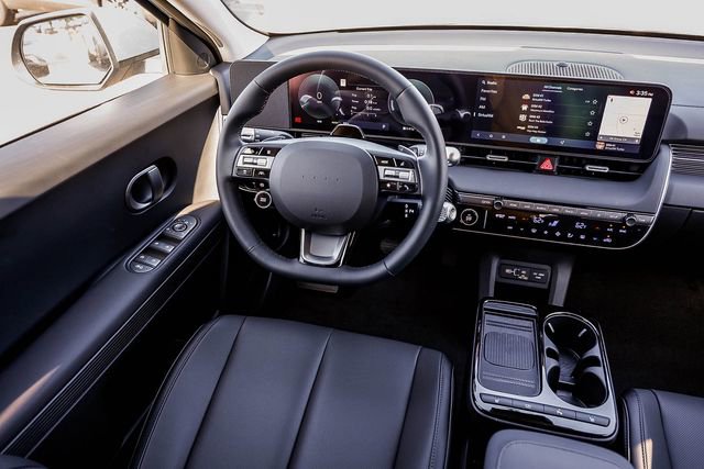New 2026 Hyundai Ioniq 5 SEL RWD image 17