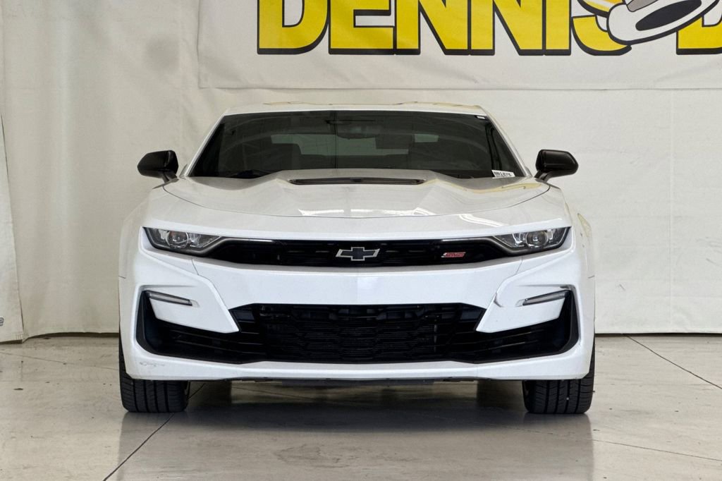 Used 2020 Chevrolet Camaro SS RWD image 9