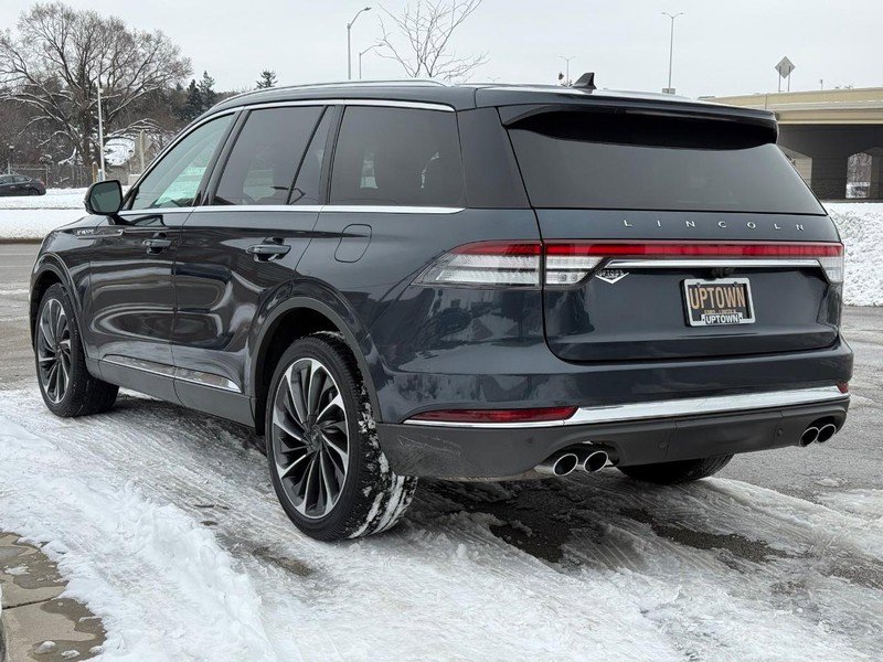 Certified 2022 Lincoln Aviator Reserve w/ Equipment Group 201A image 7