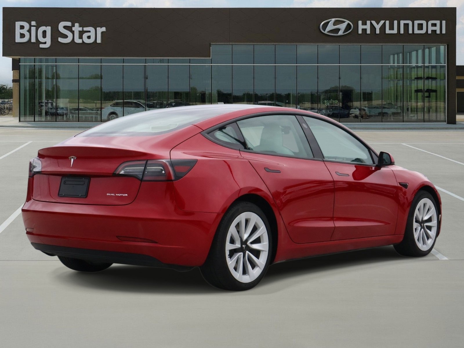 Used 2023 Tesla Model 3 Long Range image 4