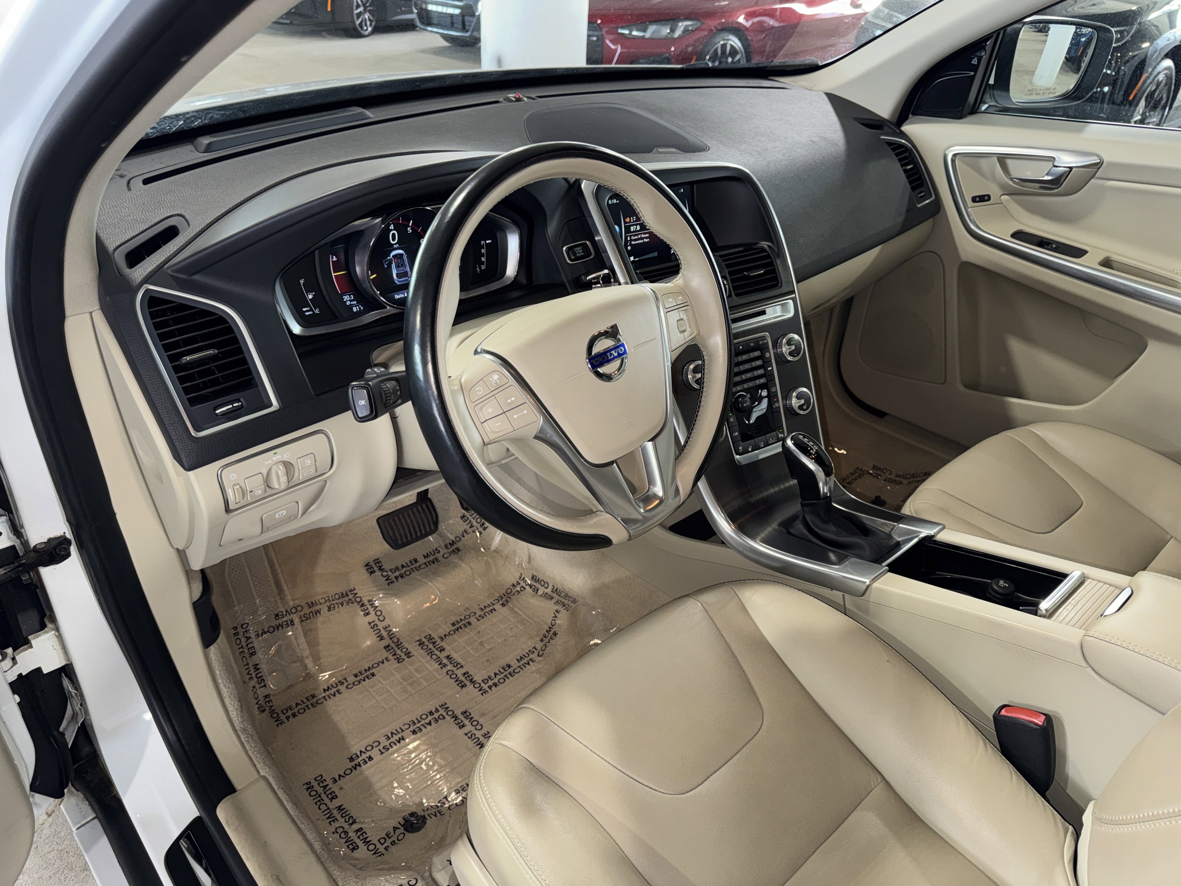 Used 2016 Volvo XC60 T6 Platinum AWD/4WD image 20