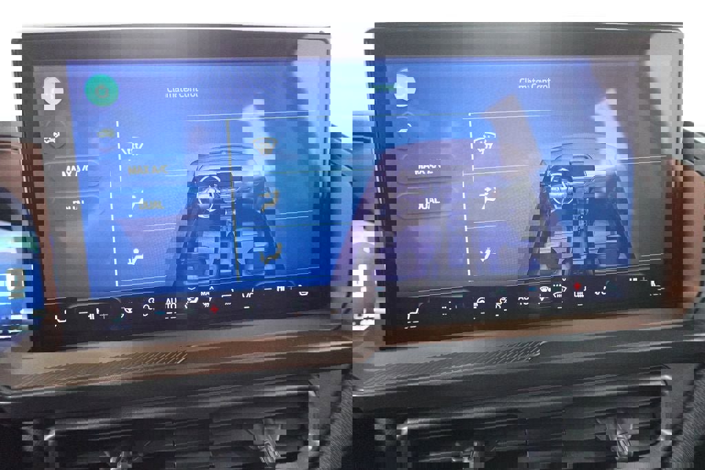 Certified 2025 Ford Bronco Sport Outer Banks w/ Outer Banks Tech Package+ image 19