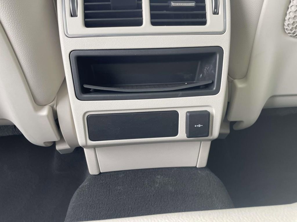Used 2021 Jaguar F-PACE S image 13