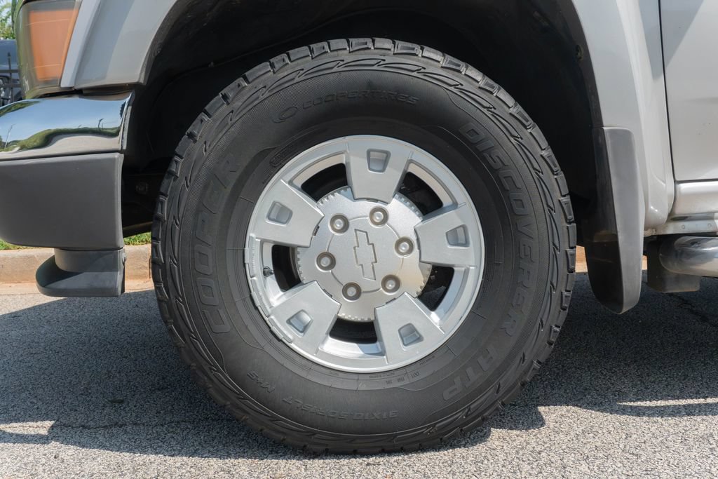 Used 2005 Chevrolet Colorado LS RWD image 12