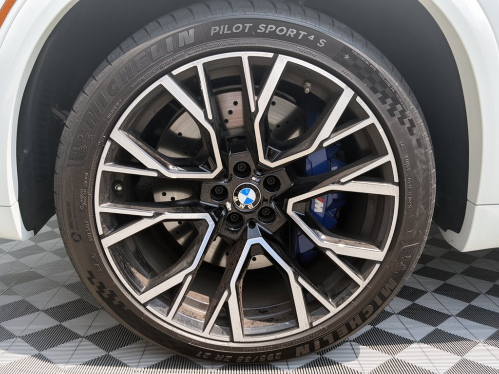 Used 2026 BMW X5 M Competition w/ Executive Package AWD/4WD image 14