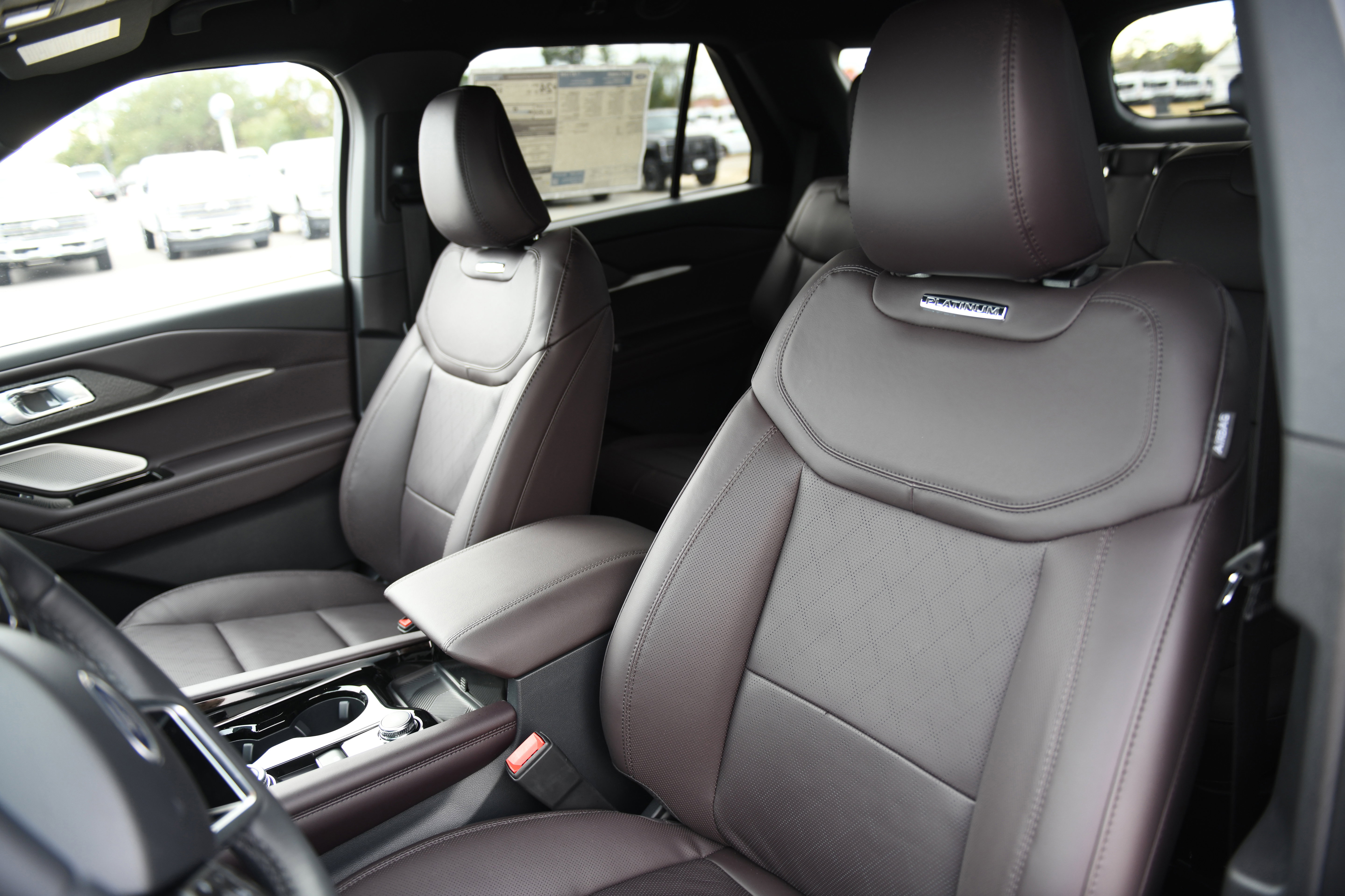 New 2026 Ford Explorer Platinum image 27