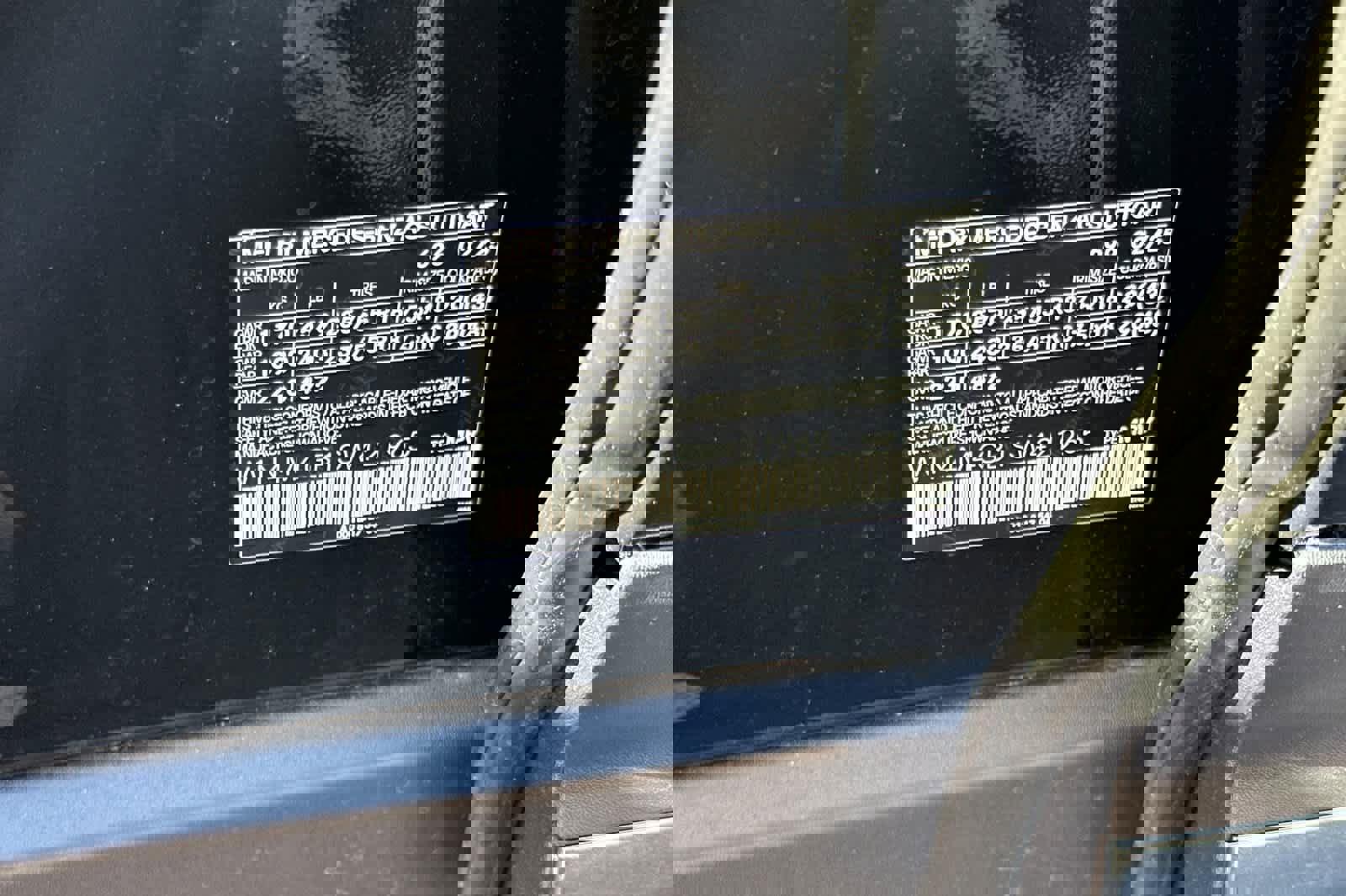 New 2025 Mercedes-Benz GLB 250 image 26