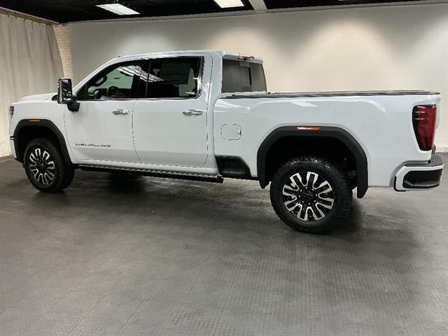 New 2026 GMC Sierra 2500 Denali Ultimate w/ Max Trailering Package AWD/4WD image 2