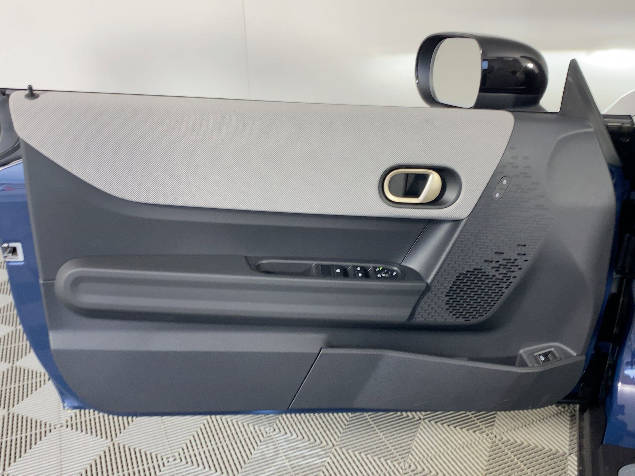 New 2026 MINI Cooper S image 17