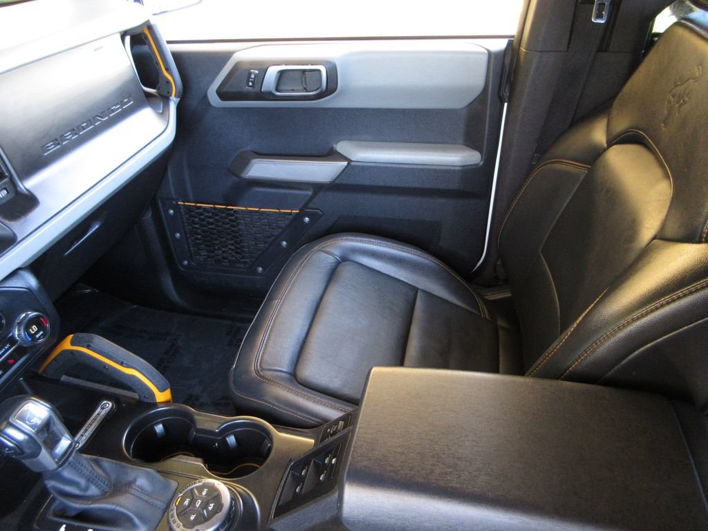 Used 2023 Ford Bronco Badlands AWD/4WD image 23
