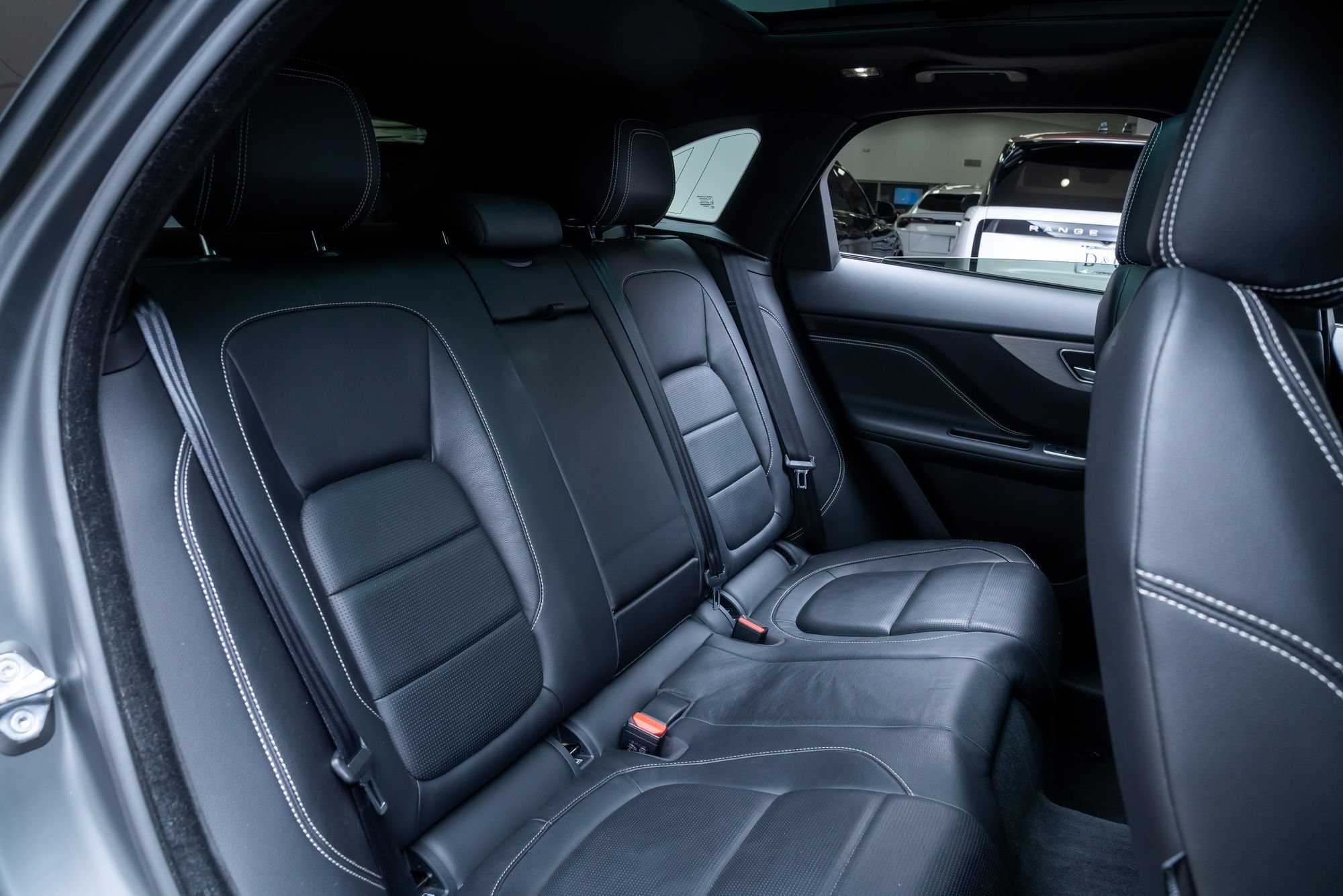 Used 2018 Jaguar F-PACE S AWD/4WD image 24