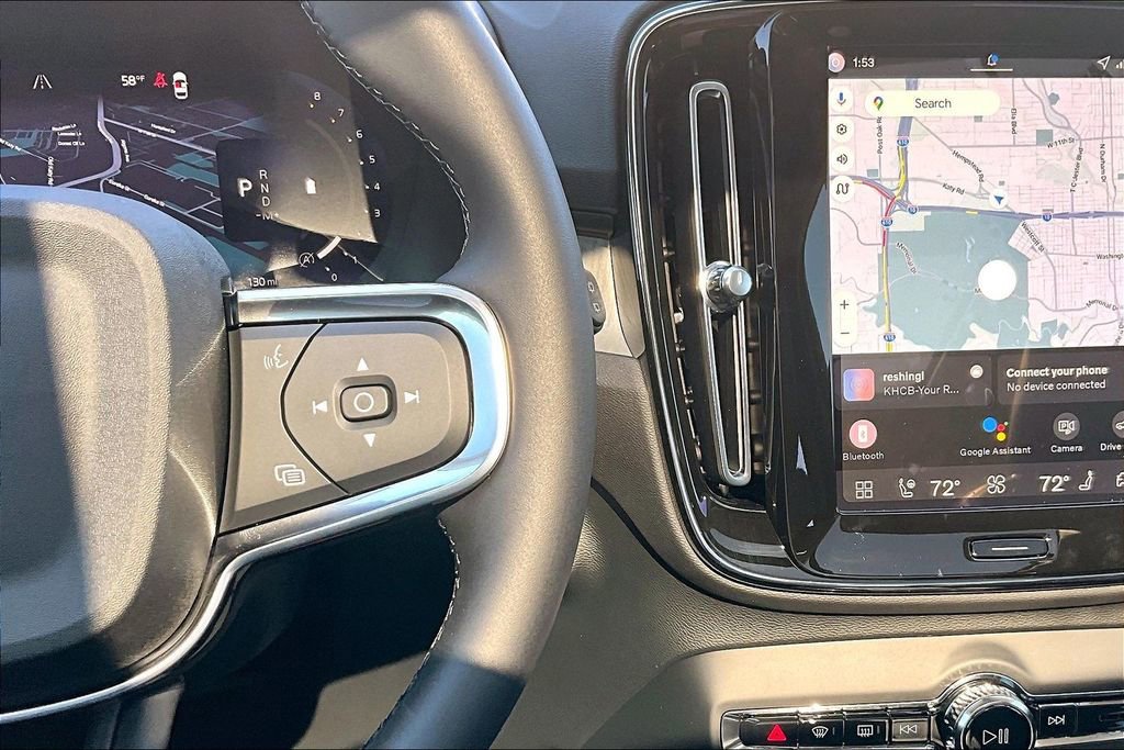 New 2026 Volvo XC40 B4 Core image 25