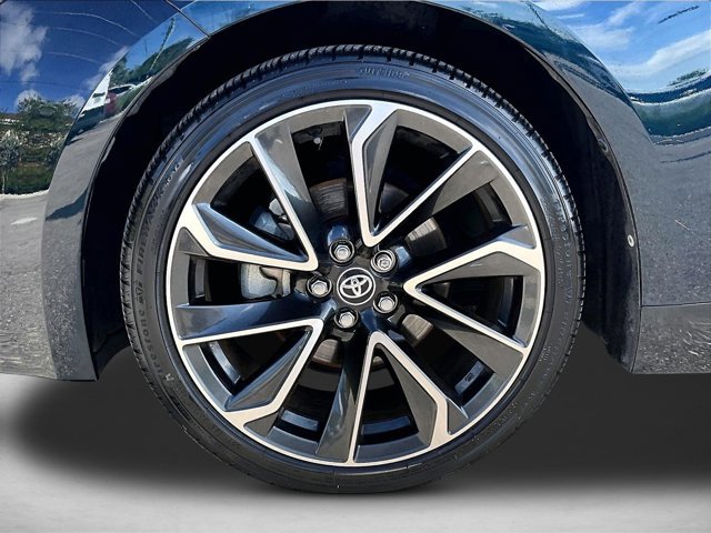 Used 2019 Toyota Corolla XSE FWD image 10