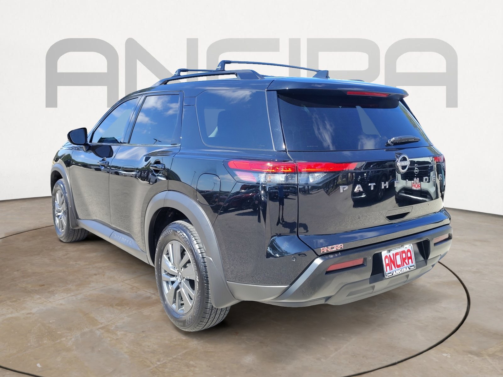 Certified 2026 Nissan Pathfinder SV FWD image 9