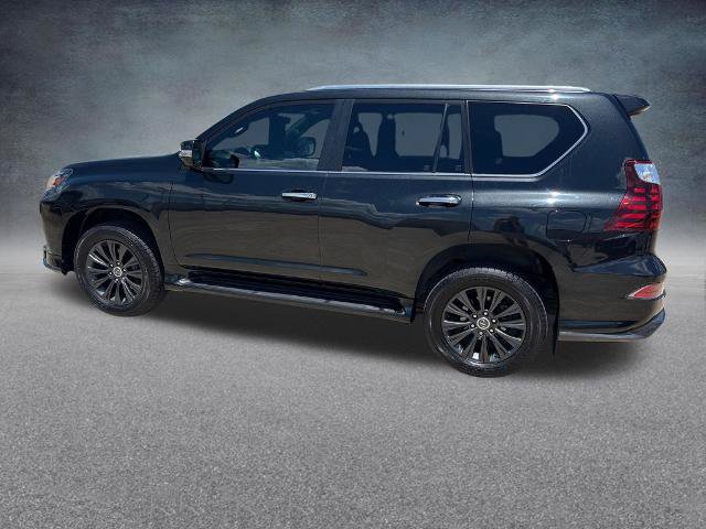 Used 2022 Lexus GX 460 Luxury w/ Sport Design Package AWD/4WD image 3