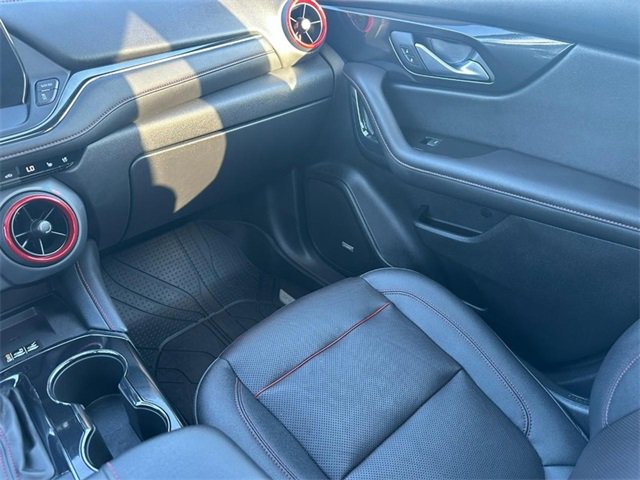 Certified 2023 Chevrolet Blazer RS w/ Driver Confidence II Package image 16