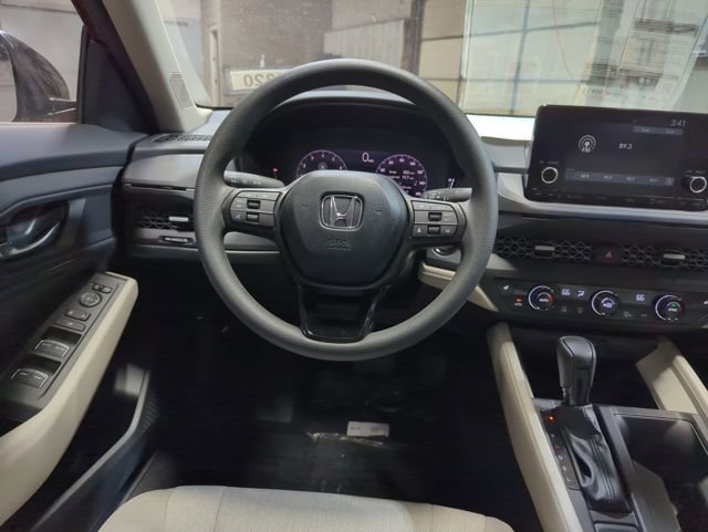 New 2025 Honda Accord SE image 14