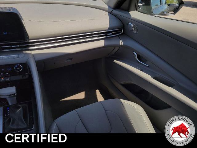 Used 2024 Hyundai Elantra SEL image 20