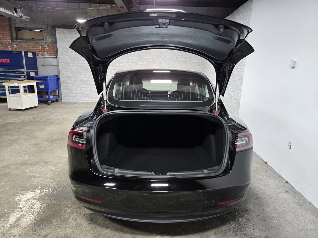 Used 2018 Tesla Model 3 Mid Range image 41