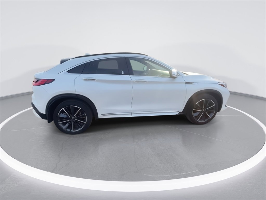 Used 2024 INFINITI QX55 Sensory w/ Lighting Package image 9