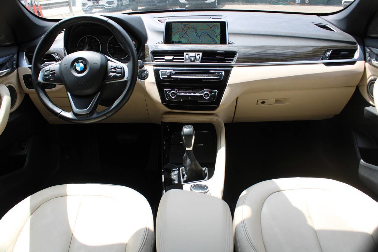 Used 2016 BMW X1 xDrive28i AWD/4WD image 11