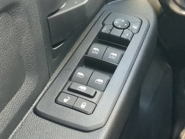 New 2026 RAM 3500 Tradesman AWD/4WD image 27