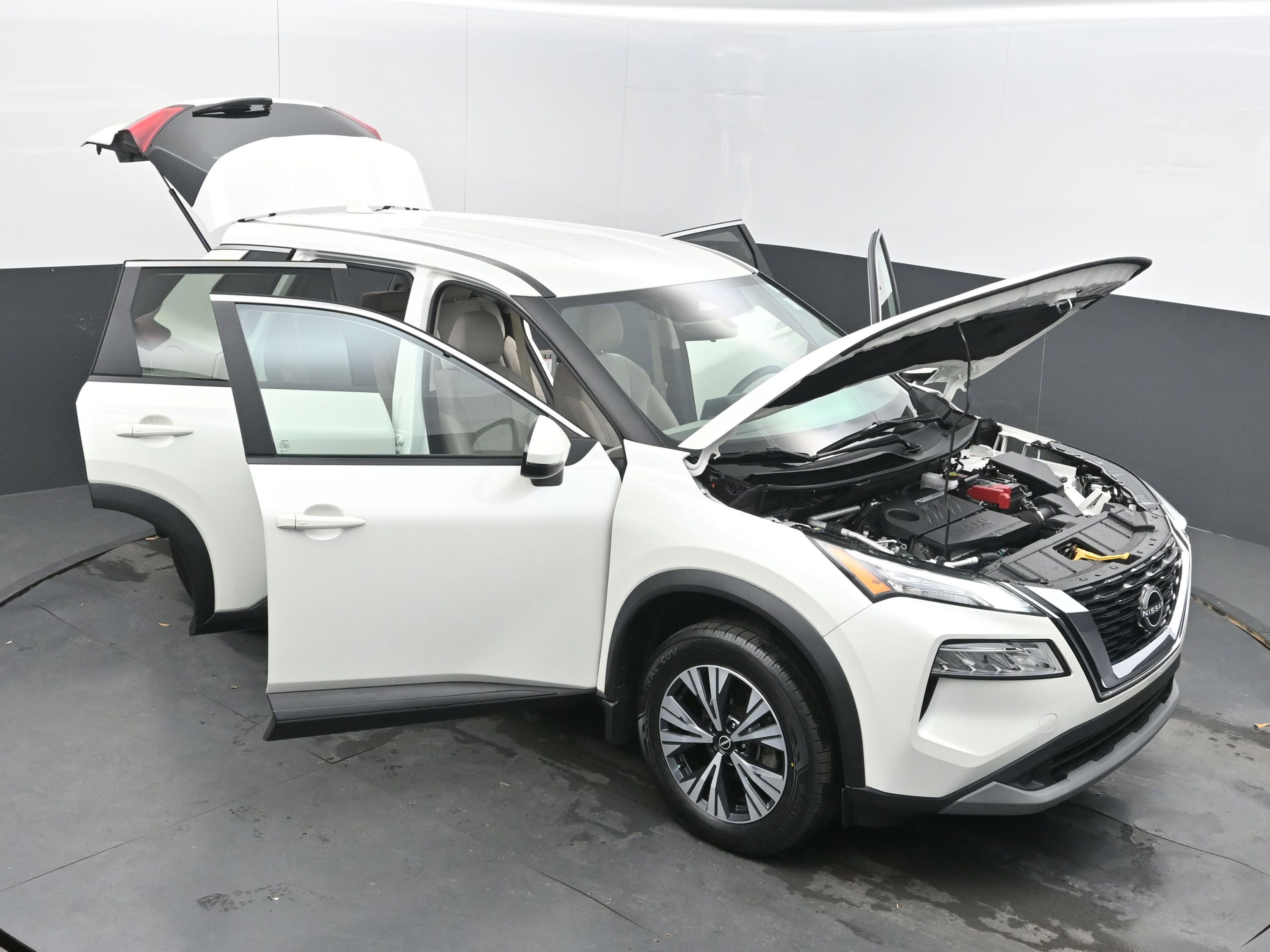 Certified 2023 Nissan Rogue SV image 37