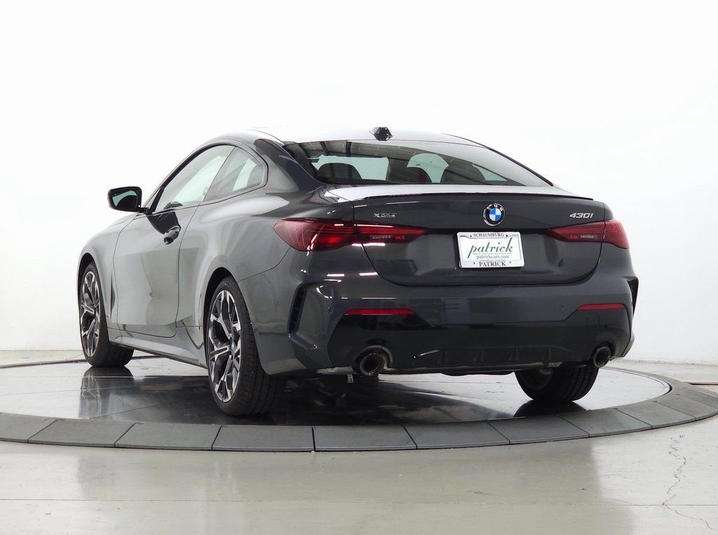 Used 2026 BMW 430i xDrive Coupe w/ M Sport Package AWD/4WD image 6